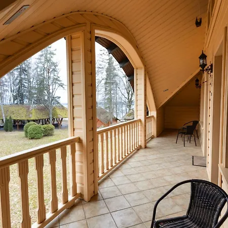 Ungurmalas Lake-side Getaway